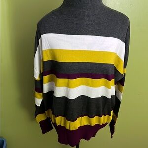 🆕 LoveTrend New York Women’s 's Striped Gray Mock Neck Sweater Size XL